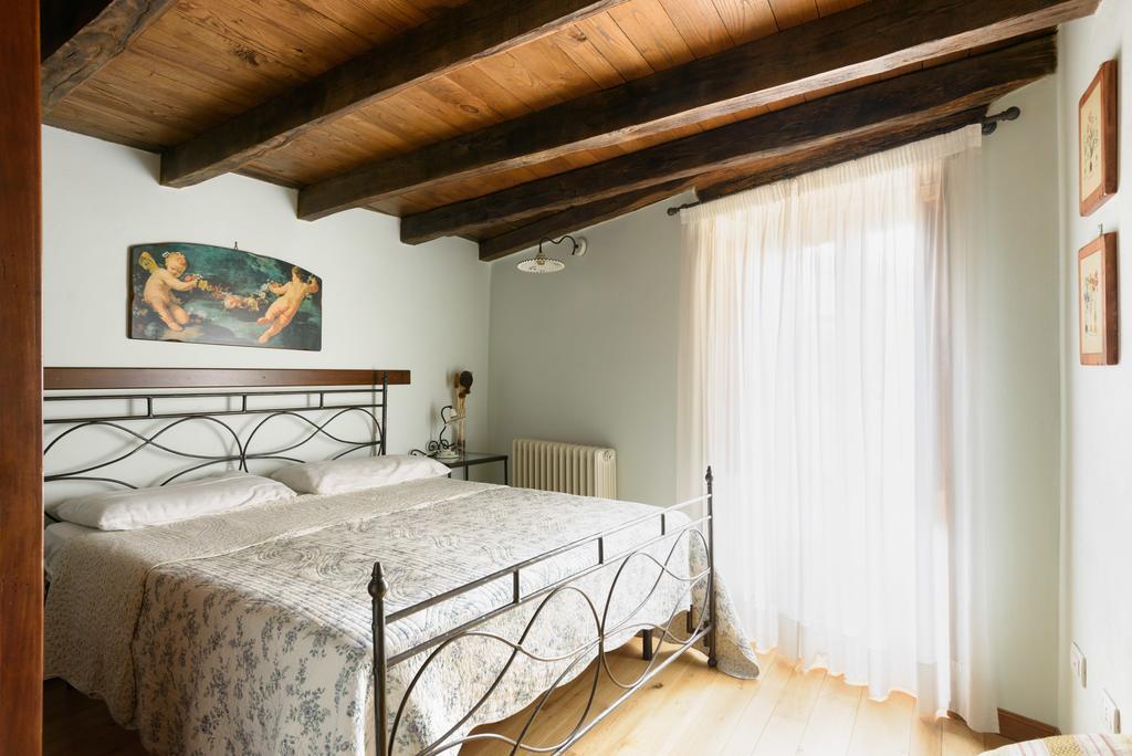 Il Borgo Dei Corsi - Charming Holiday Apartments Ortignano Raggiolo エクステリア 写真