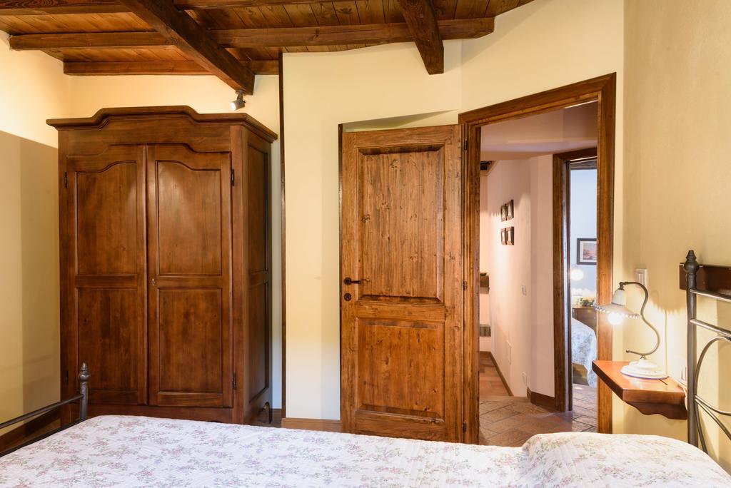 Il Borgo Dei Corsi - Charming Holiday Apartments Ortignano Raggiolo エクステリア 写真